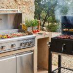 plancha ou barbecue américain - Image de couverture